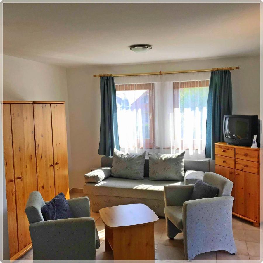 Appartement Kleines Haus à Hévíz Extérieur photo